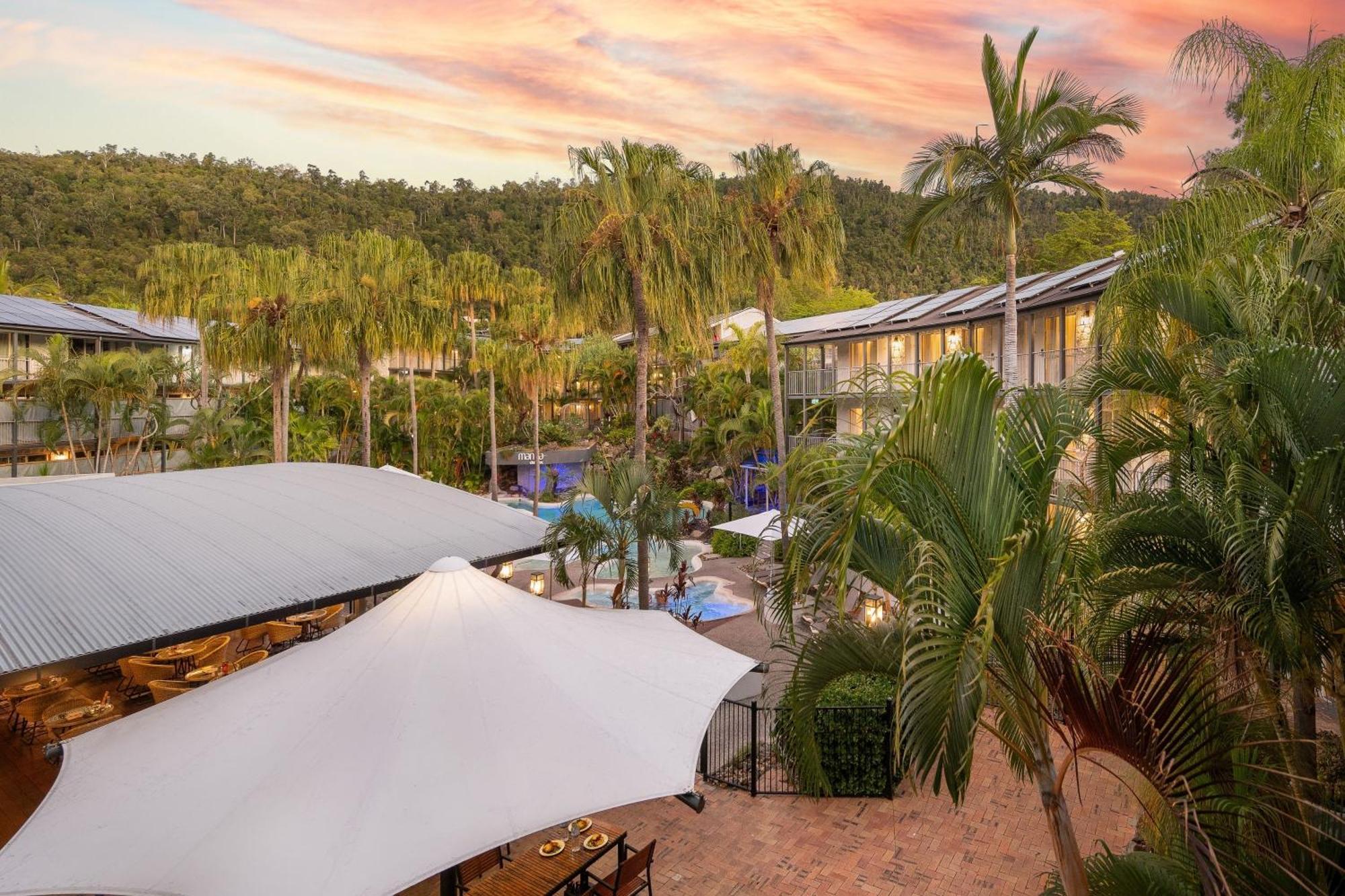 Mantra Club Croc Hotell Airlie Beach Exteriör bild