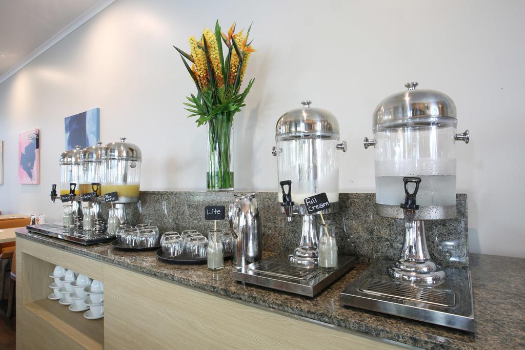 Mantra Club Croc Hotell Airlie Beach Exteriör bild